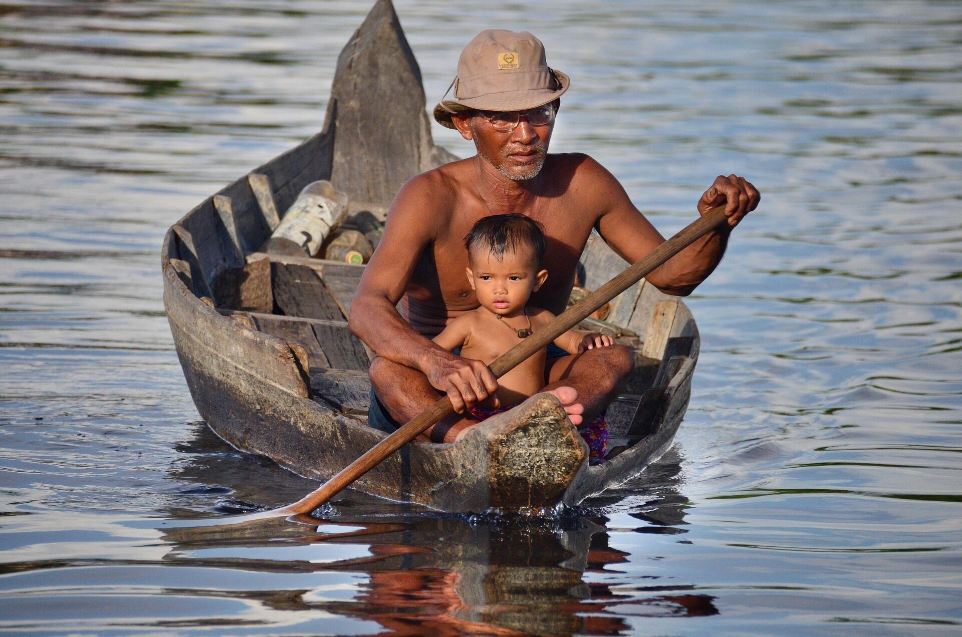 Start your journey with Tonle Sap’s vibrant glow